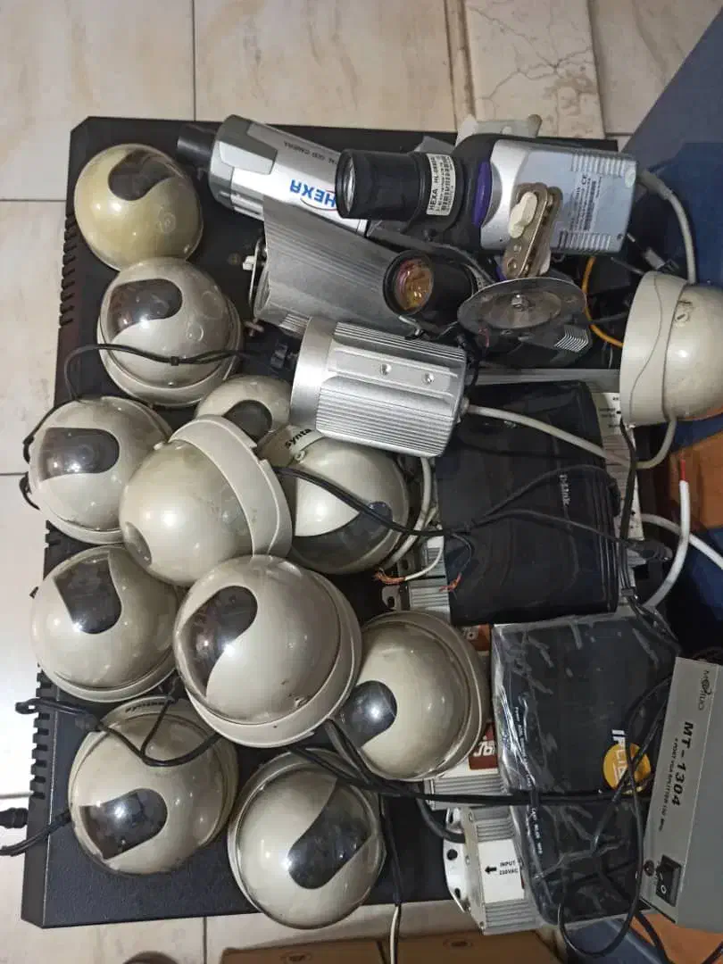 فروش اقلام یکجا به بالاترین قیمت پیشنهادی|مودم و تجهیزات شبکه|تبریز, |دیوار