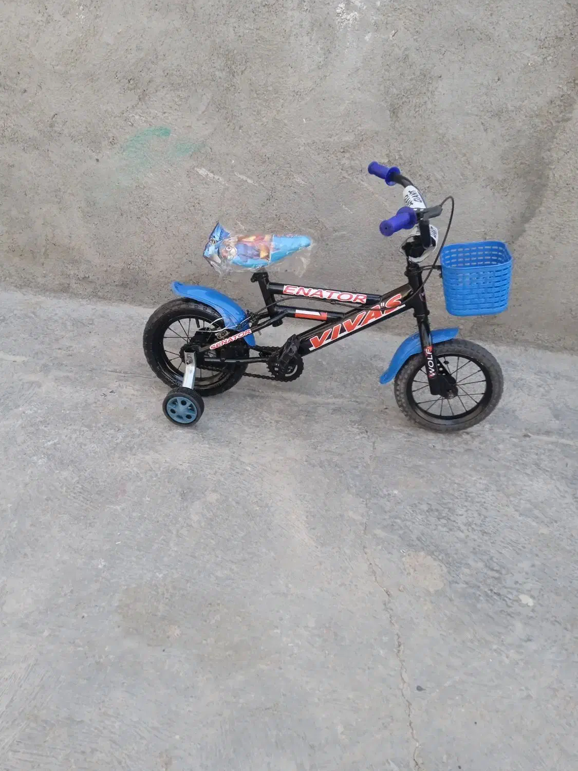 چرخ 12و16|دوچرخه، اسکیت، اسکوتر|تربت جام, میان جام|دیوار