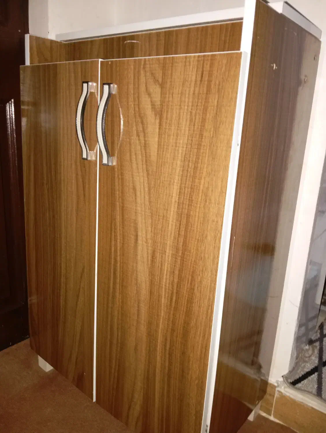 جاکفشی|جاکفشی، کمد، دراور|گنبد کاووس, |دیوار