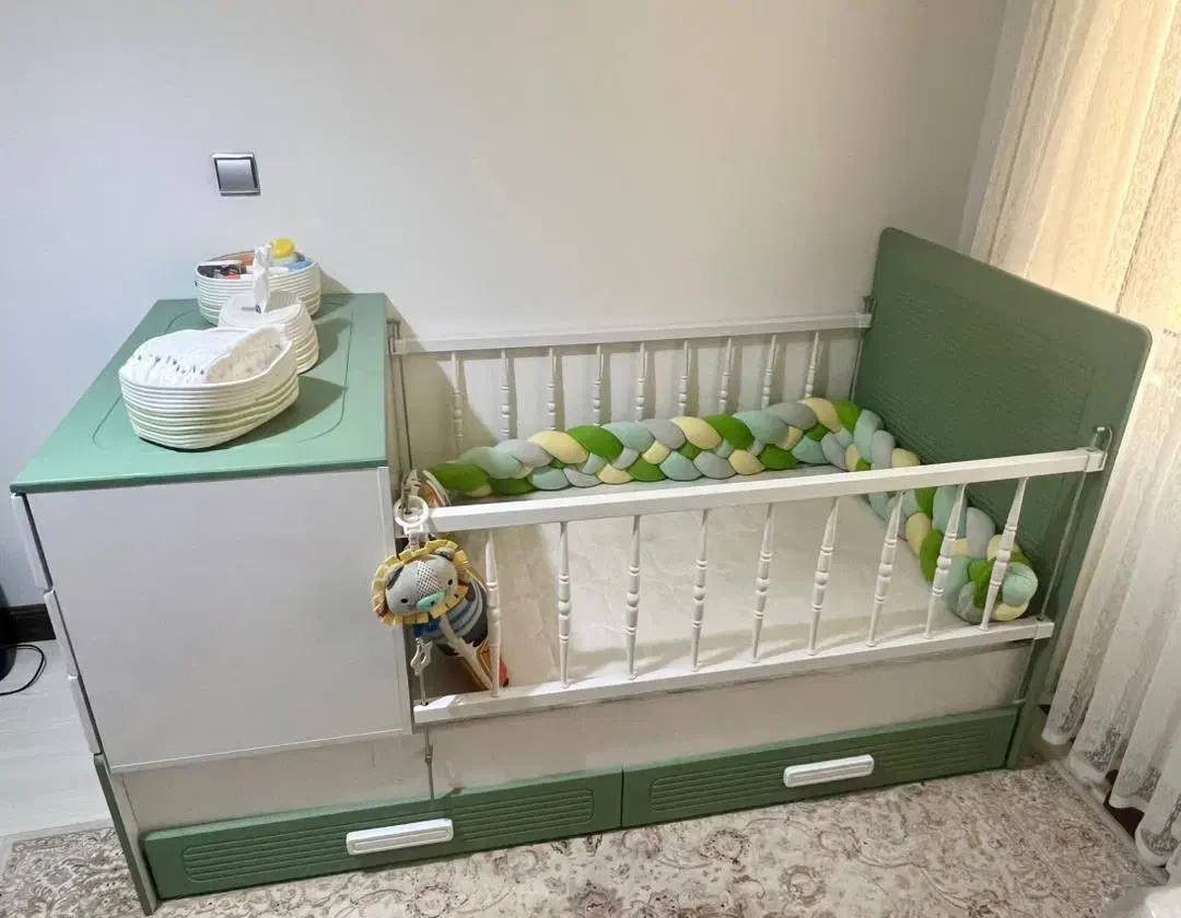 تخت نوزاد نوجوان|تخت و سرویس خواب|تهران, مینی‌سیتی (شهرک نفت)|دیوار