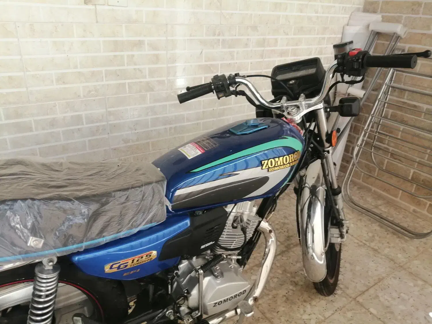 موتور 125 زمرد کویر|موتورسیکلت|کاشان, کارگر|دیوار