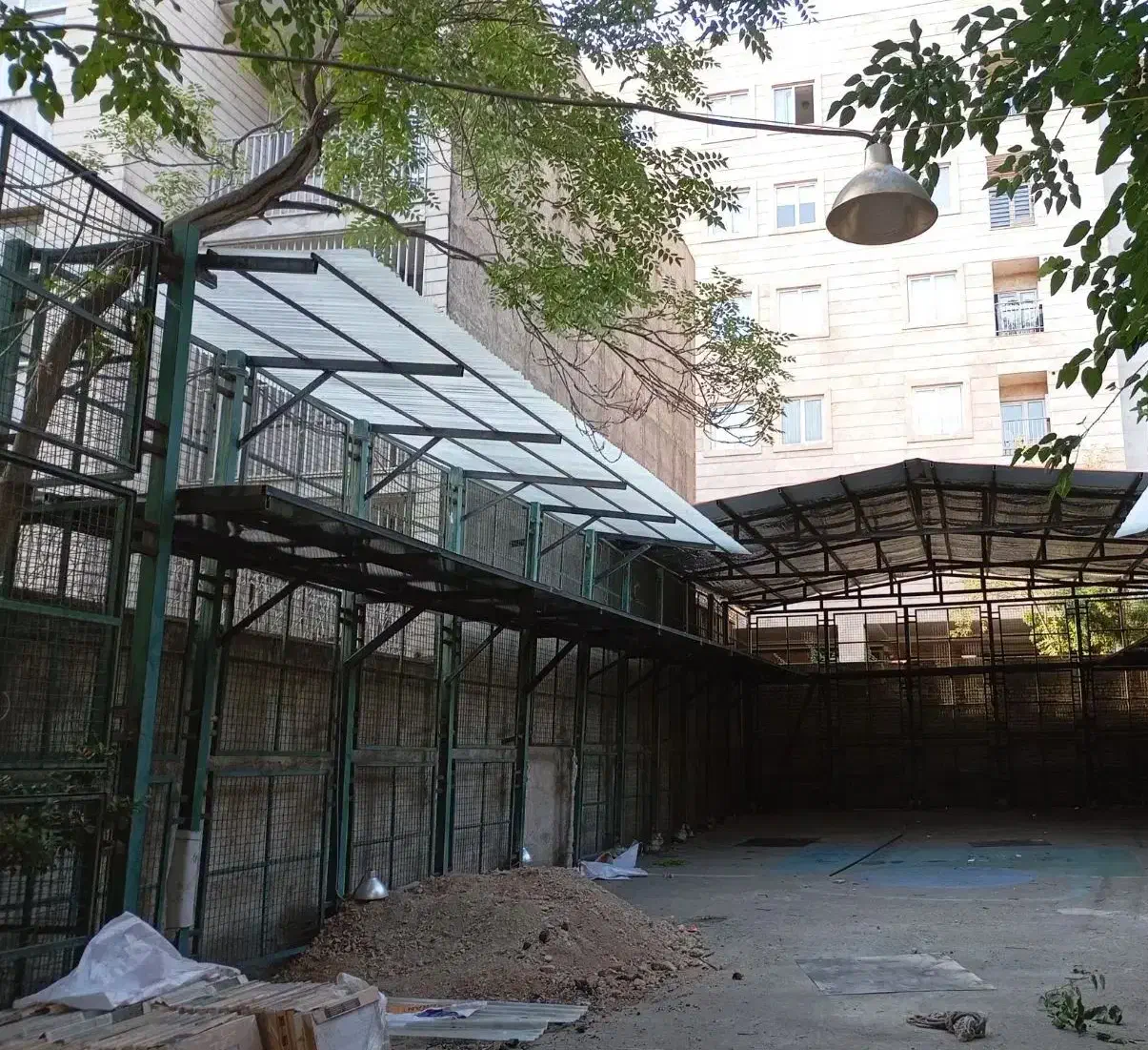 شیروانی آلاچیق تعمیر و آب بندی سوله و ابرو|خدمات پیشه و مهارت|تهران, خزانه|دیوار