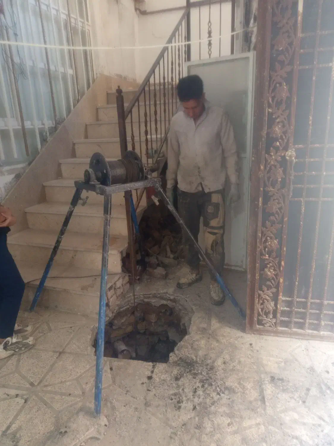 چاه کن مقنی لایروبی|خدمات پیشه و مهارت|مشهد, جانباز|دیوار