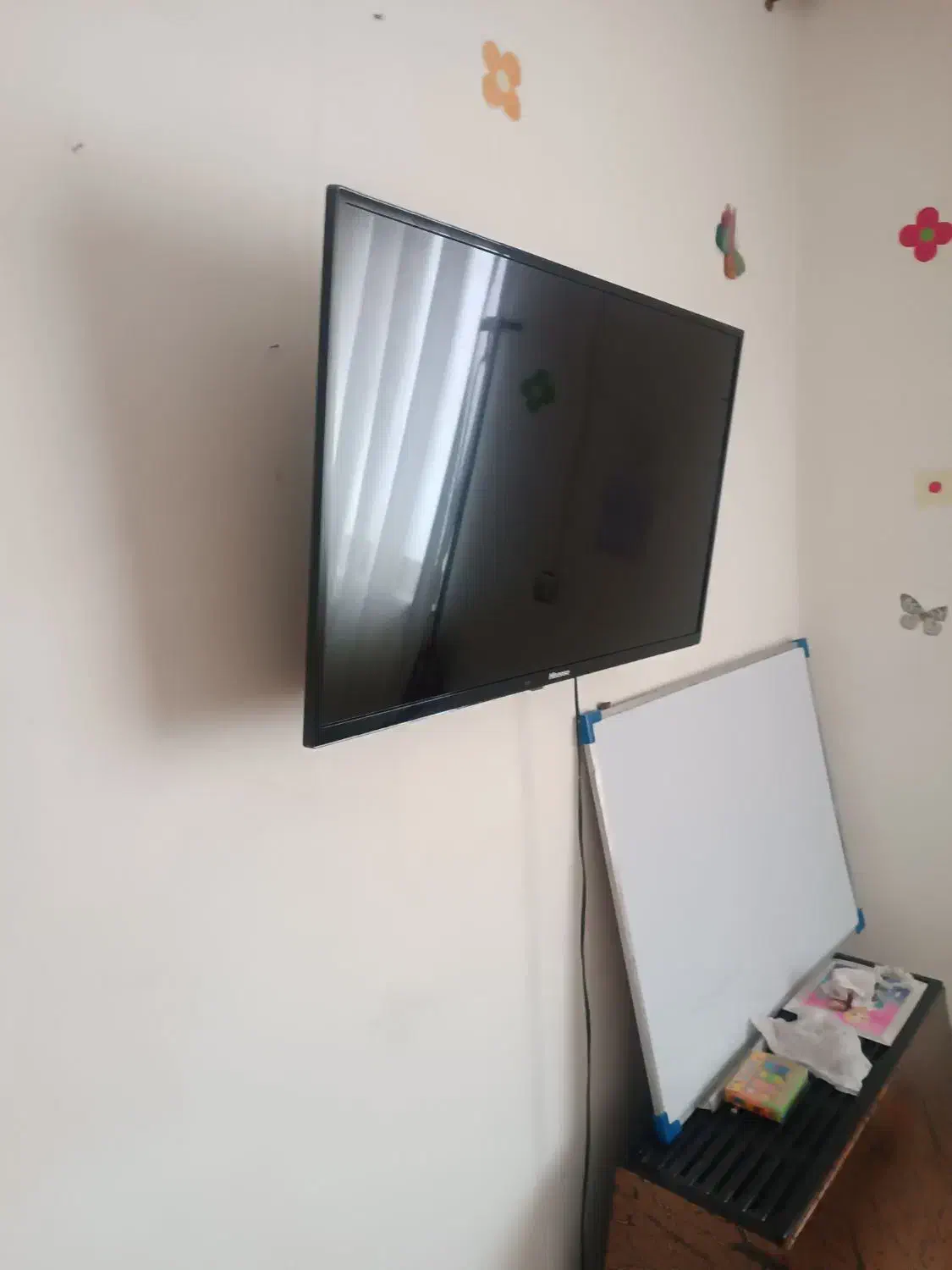 تلویزیون ال ای دی هایسنس 32|تلویزیون و پروژکتور|آزادشهر, |دیوار