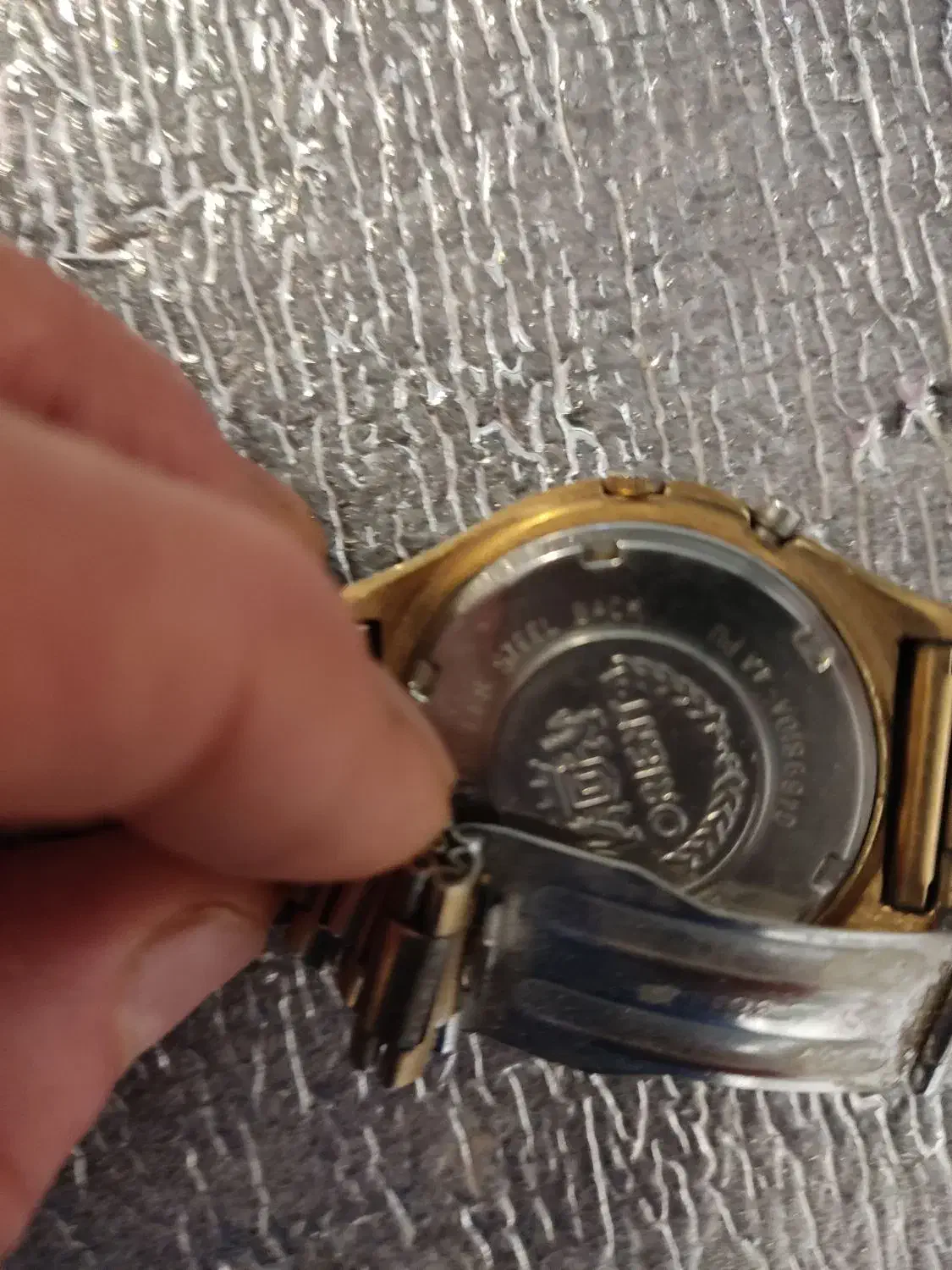 ساعت مچی اورینت قدیمی|ساعت|سنندج, |دیوار