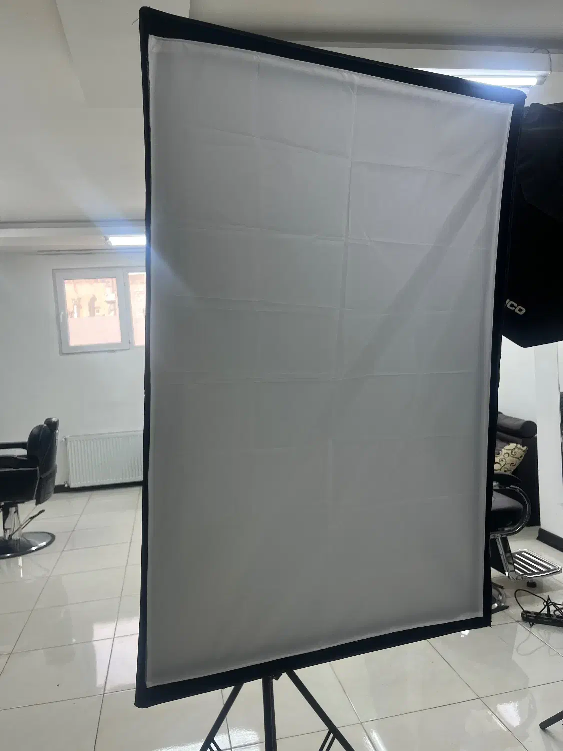 نور عکاسی و فیلم برداری|دوربین عکاسی و فیلمبرداری|صدرا-فارس, فاز ۱|دیوار