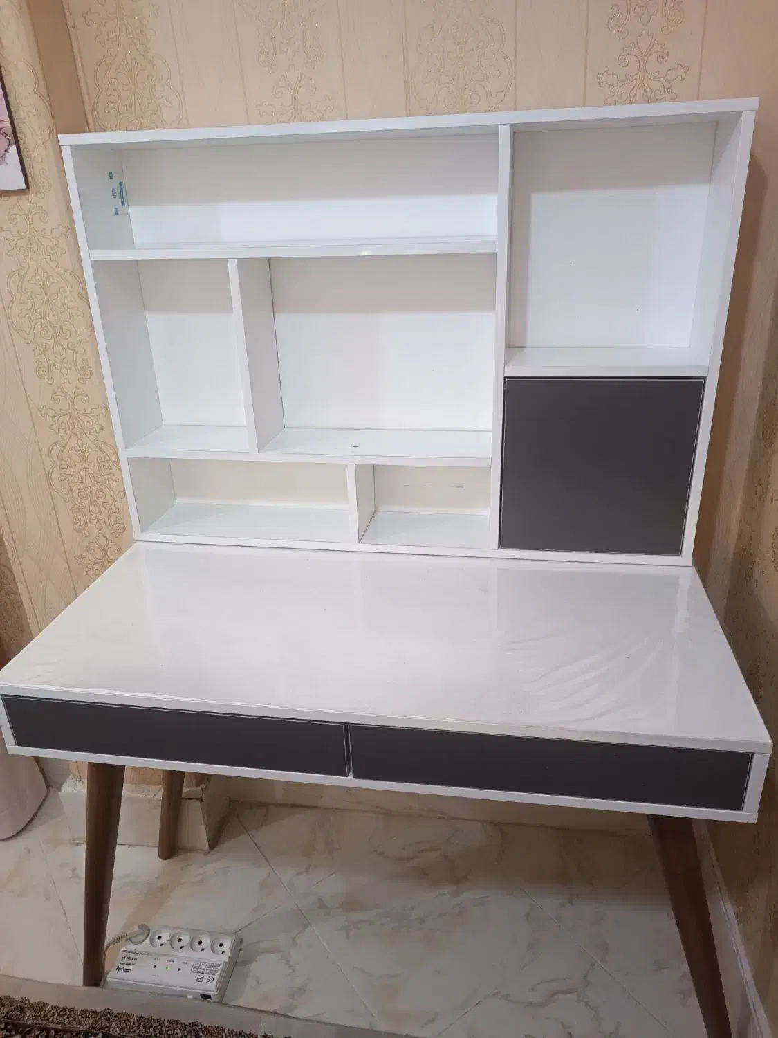 میز تحریر|میز تحریر و کامپیوتر|بندرعباس, |دیوار