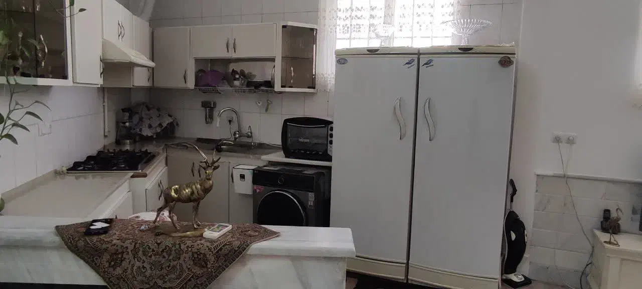 خانه فروشی|فروش خانه و ویلا|قم, منبع آب|دیوار