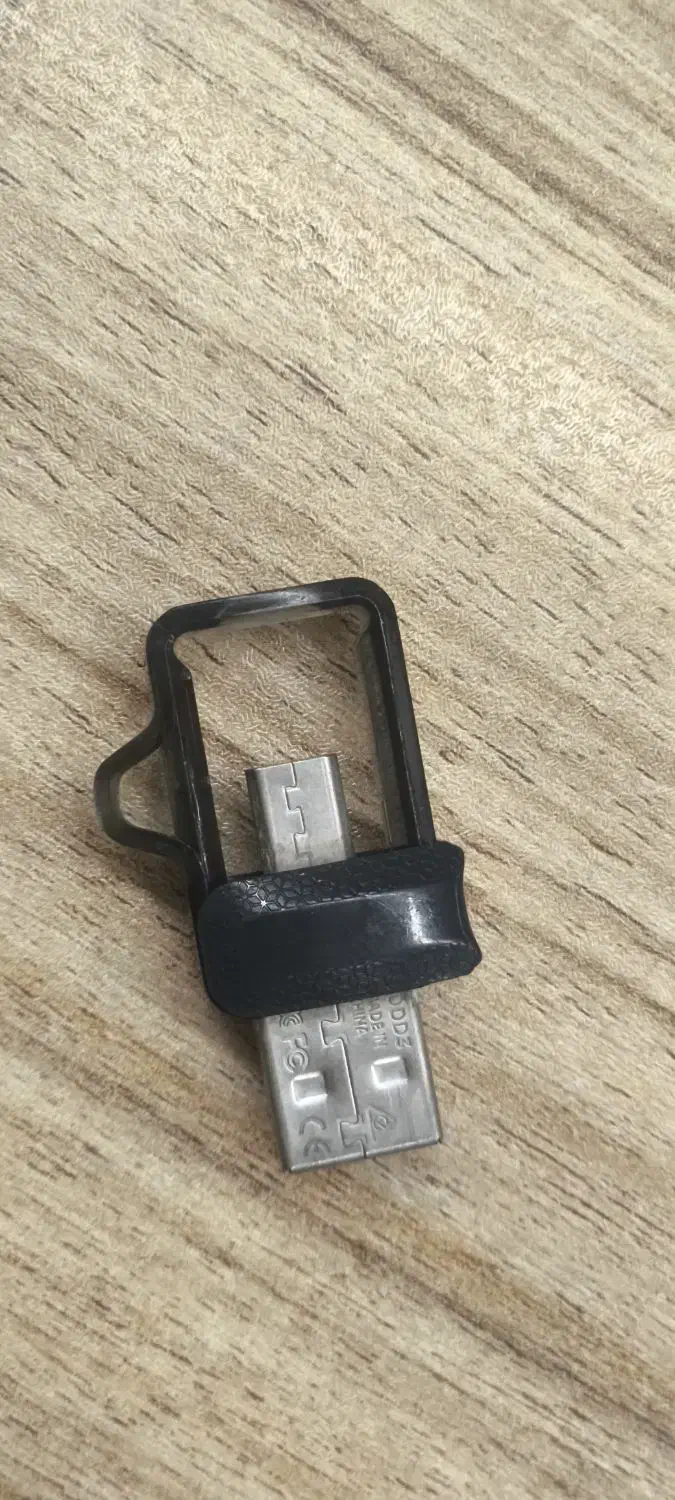 فلش کارکرده دو لبه|قطعات و لوازم جانبی رایانه|تهران, سجاد|دیوار