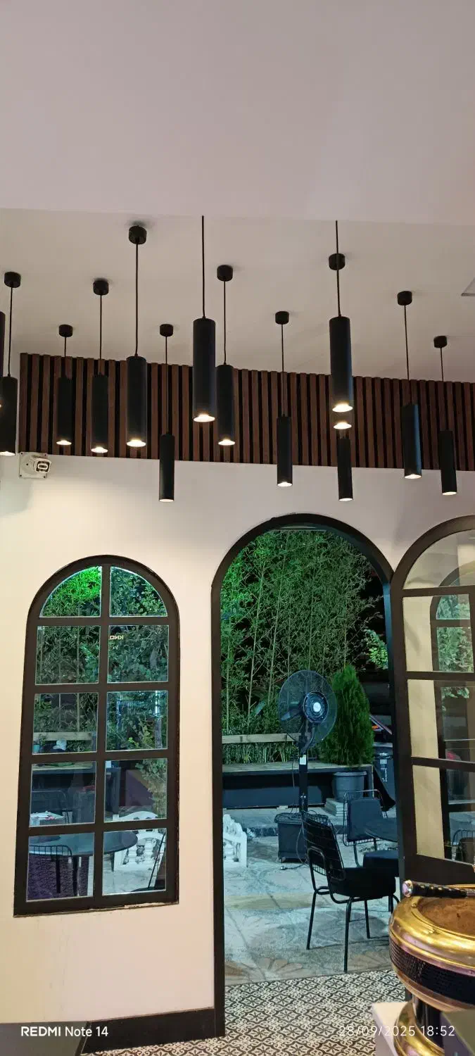 خدمات برق حسینی|خدمات پیشه و مهارت|صدرا-فارس, فاز ۱|دیوار