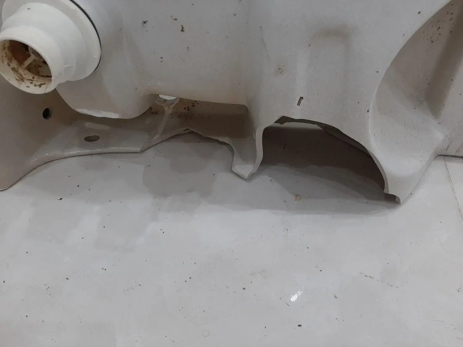 سنگ روشویی بدونه پایه ۲ عدد|لوازم سرویس بهداشتی|اهواز, ۲۰۰۰واحدی|دیوار