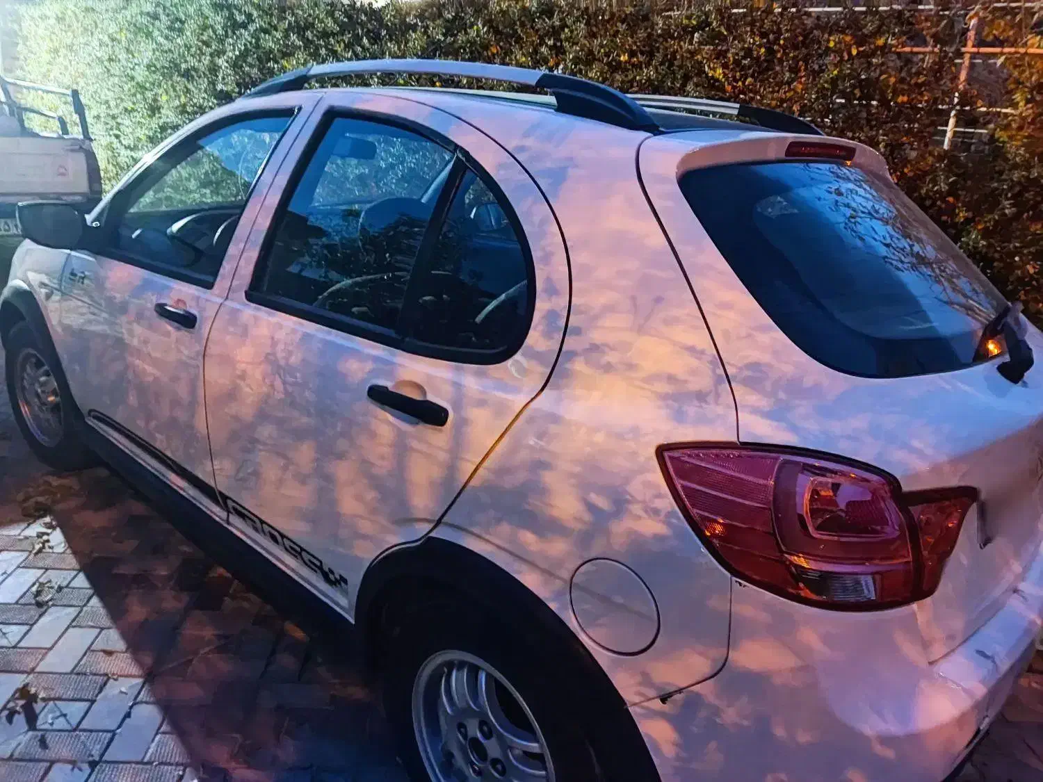 کوییکR1400|خودرو سواری و وانت|نجف‌آباد, فاز ۳ شهرک آزادگان|دیوار