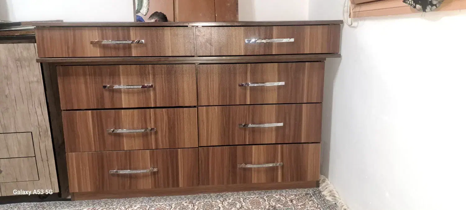 دراور ۸ کشویی دو طرفه کاملا سالم|جاکفشی، کمد، دراور|رشت, چمارسرا|دیوار