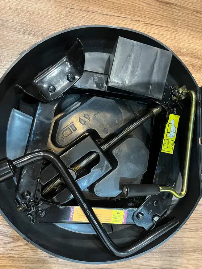 پک کامل آچار چرخ و جک فابریک پژو پارس ELX|قطعات یدکی و لوازم جانبی|فولادشهر, C1|دیوار