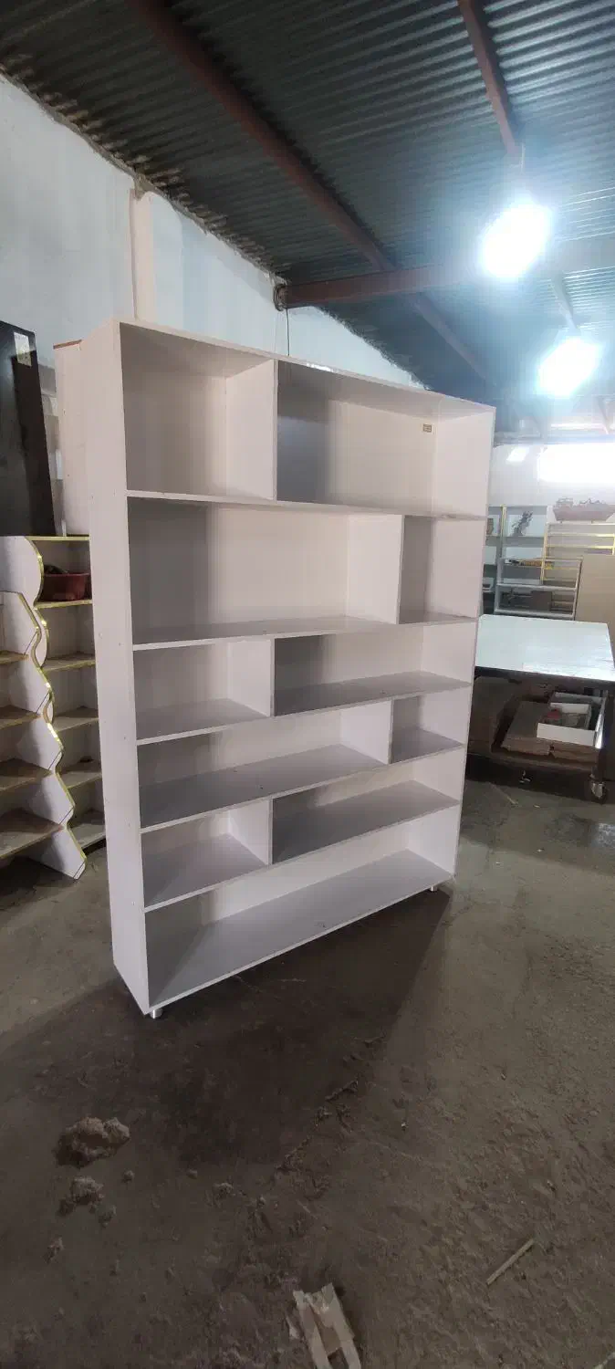 رگال کمدی ویترین چهارخونه|فروشگاه و مغازه|اصفهان, ارداجی|دیوار