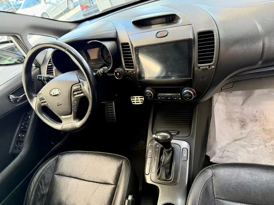 سراتو ۲۰۱۶ وارداتی تک برگ سفید صدف(نایاب)|خودرو سواری و وانت|شیراز, فرهنگ شهر|دیوار