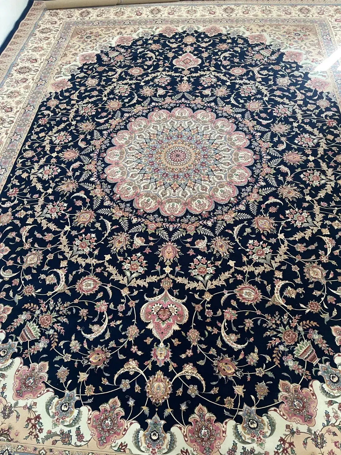 فرش ۱۲متری ۱۲۵۰ شانه ۱۱ رنگ نو|فرش|لامرد, |دیوار