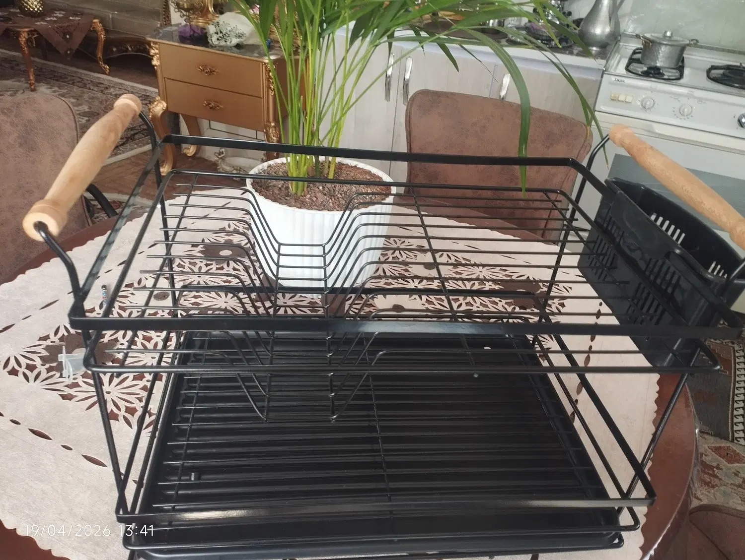 آبچکان|آب‌چکان و نظم‌دهنده ظروف|الیگودرز, |دیوار