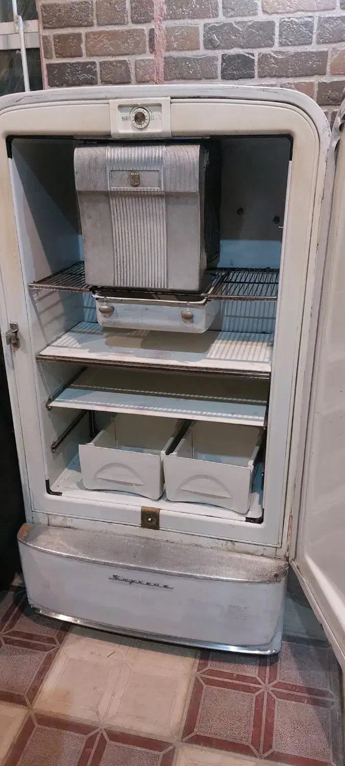 یخچالقدیمیآمریکایی|کلکسیون اشیاء عتیقه|پردیس, فاز ۲|دیوار