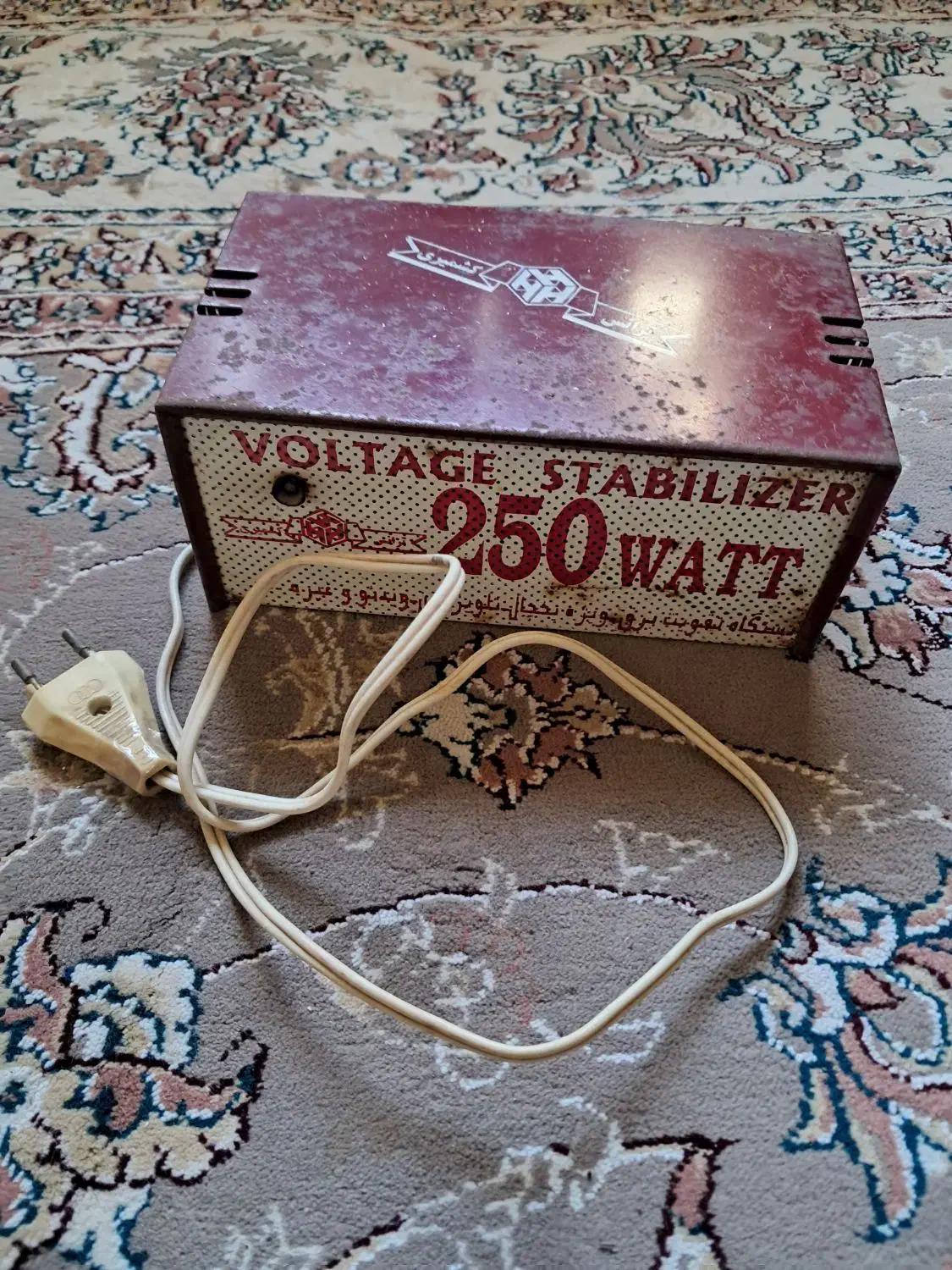 ترانس برق مارک کشمیری 250  WAT|قطعات و لوازم جانبی رایانه|تربت جام, میان جام|دیوار