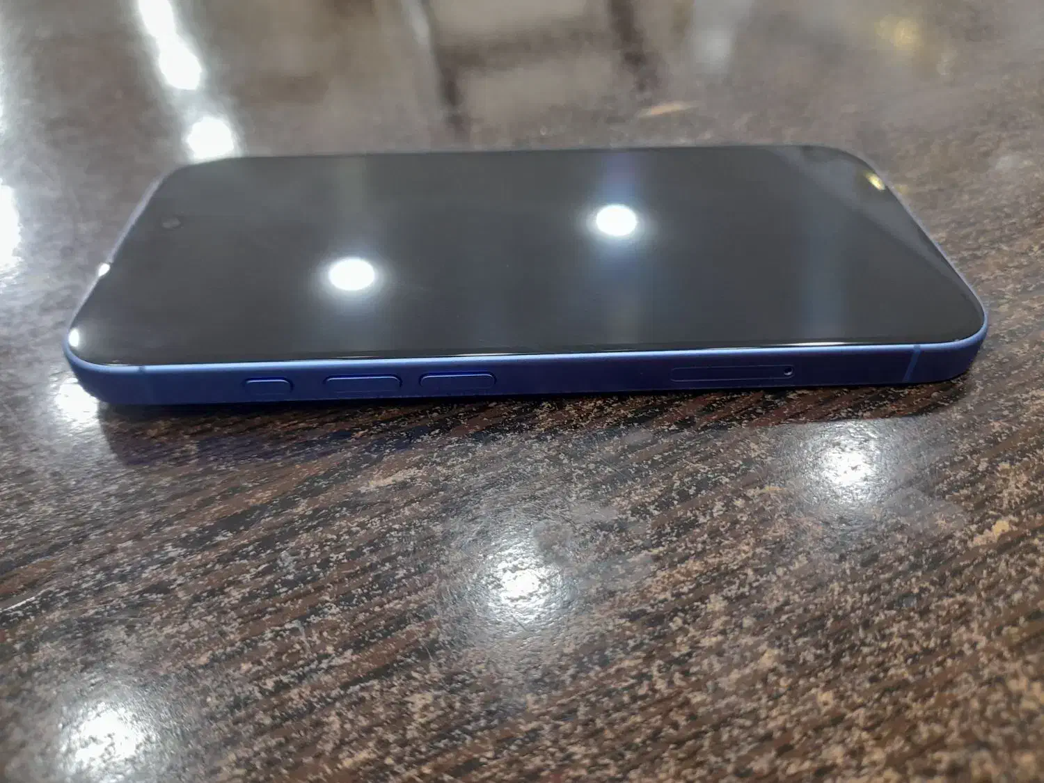 فروش آیفون ۱۶ نرمال گارانتی فعال|موبایل|زرقان, |دیوار