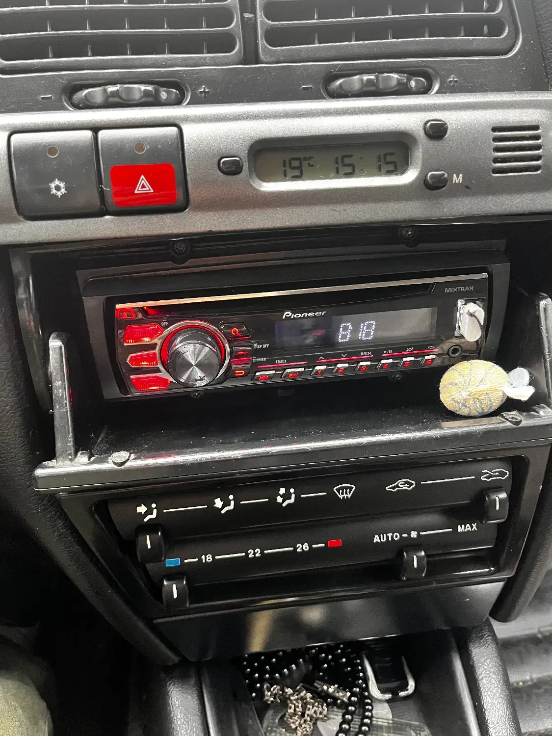 پخش پایونیر ۲۷۵۰ فوری|قطعات یدکی و لوازم جانبی|رشت, رودباری|دیوار