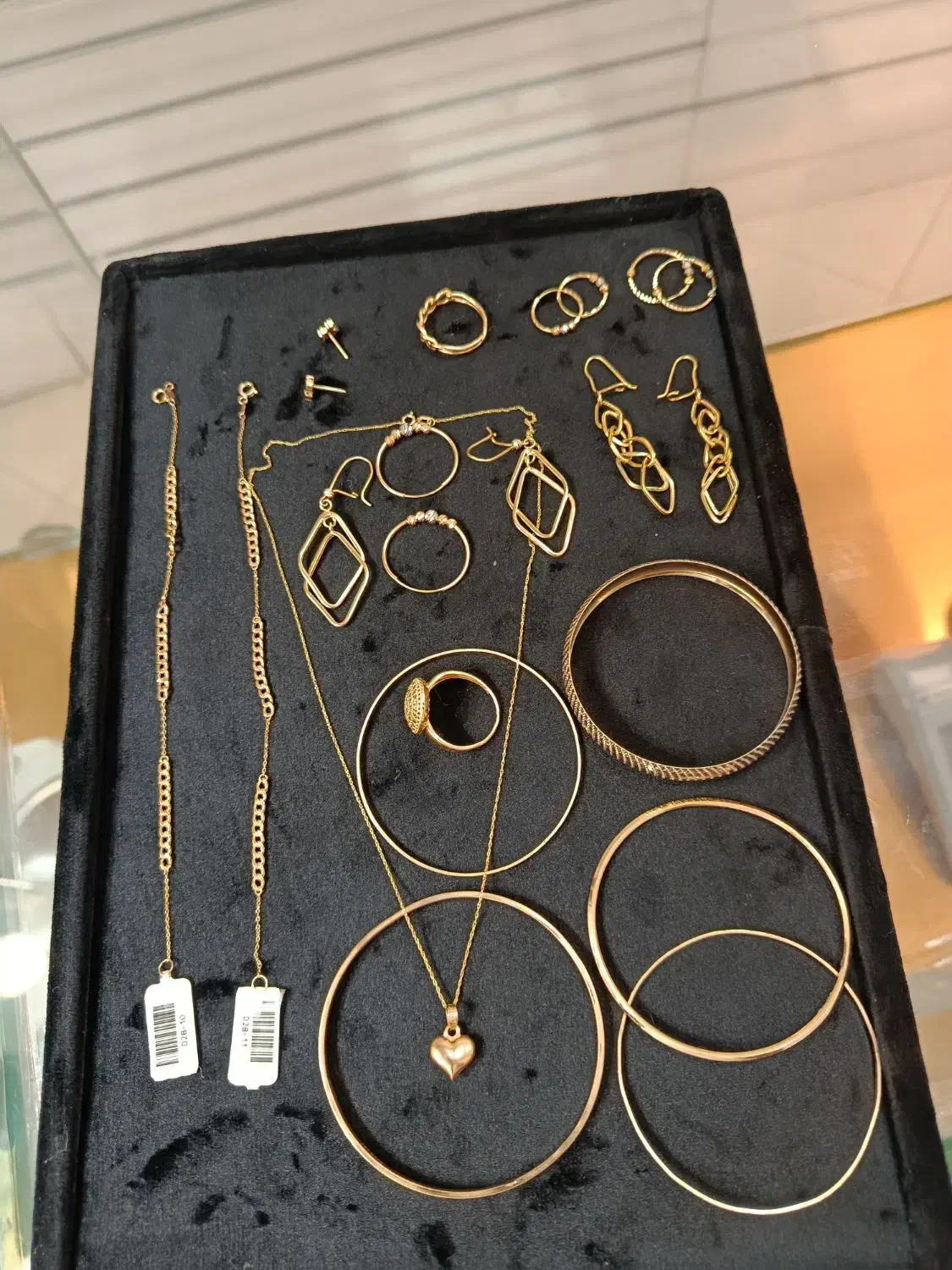 فروش طلا بدون اجرت از ۳ درصد تا ۵ درصد|جواهرات|لاهیجان, انقلاب|دیوار