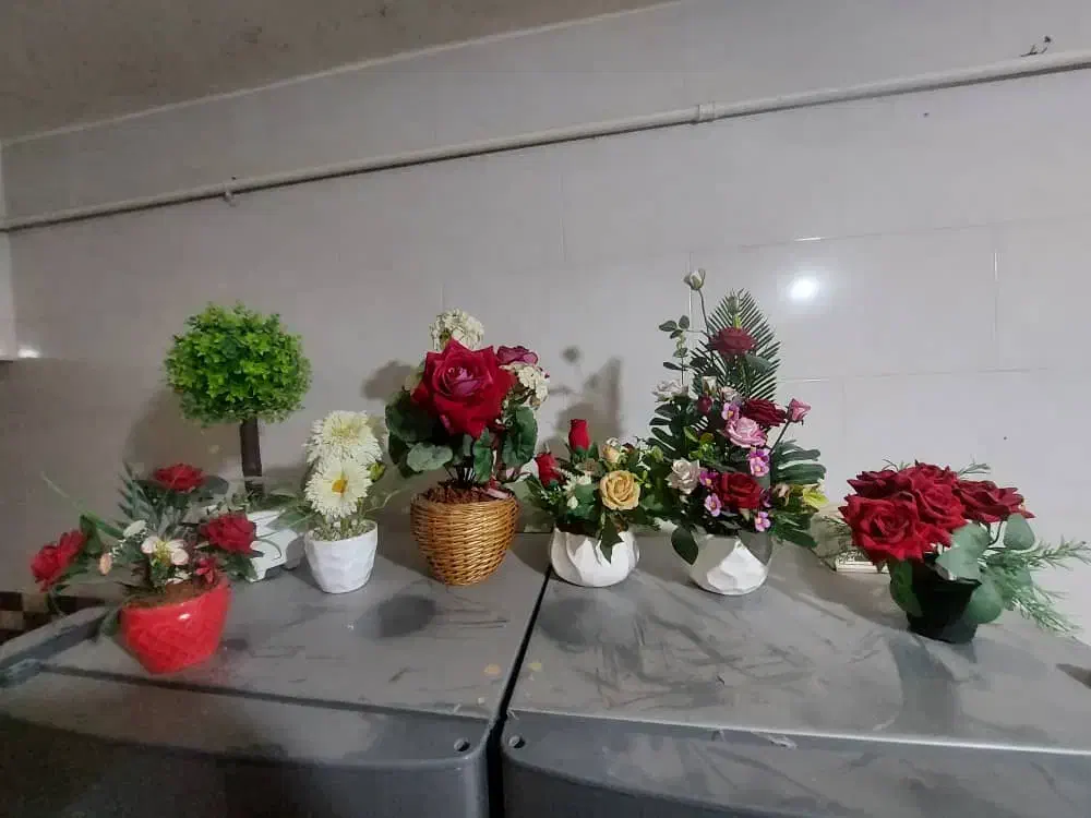 گل و گلدان های زیبا|گل مصنوعی|کازرون, |دیوار