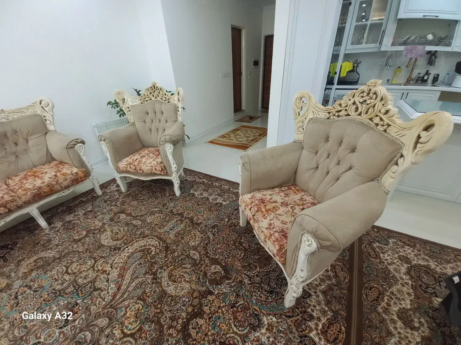 فروش ست مبلمان ۷ نفره به همراه ست بوفه و میز تی وی|مبلمان خانگی و میز عسلی|فردیس, فردیس|دیوار