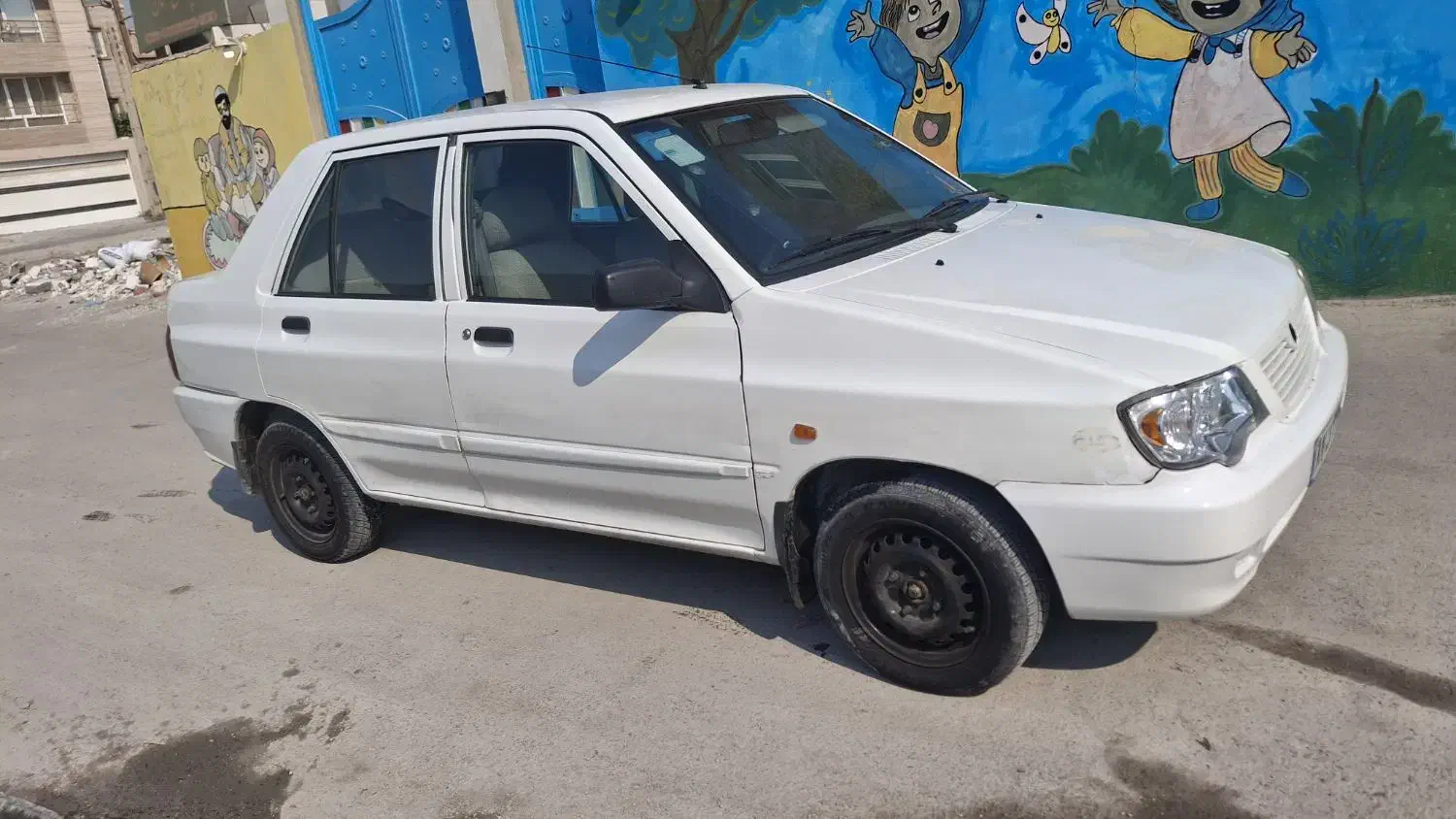 132 تمیز یه گلگیر رنگ یکی از شاسی جلو ترک ریز|خودرو سواری و وانت|بندر کنگان, |دیوار