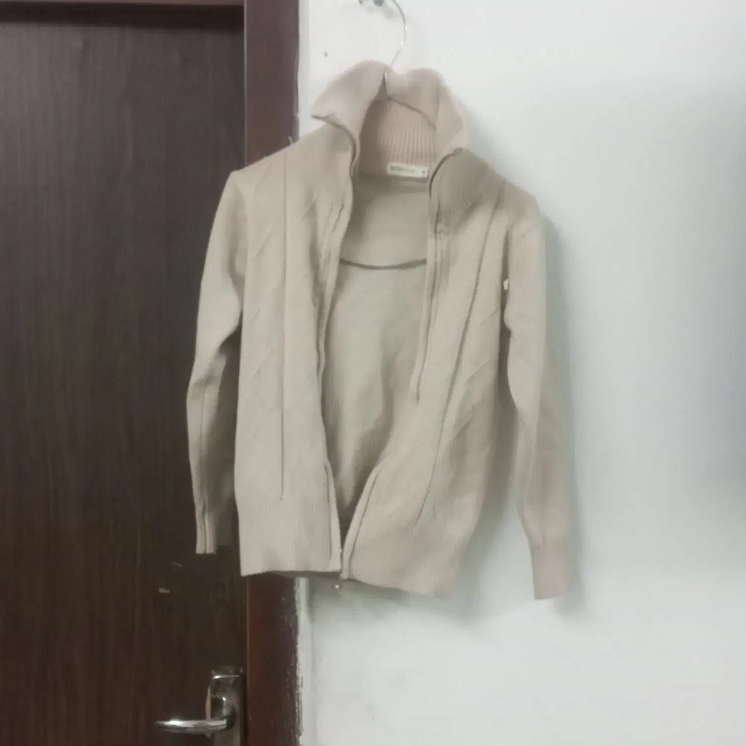 تعدادی کاپشن وپافروسویشرت وبافت وببلوز..|کفش و لباس بچه|رشت, پارک شهر|دیوار