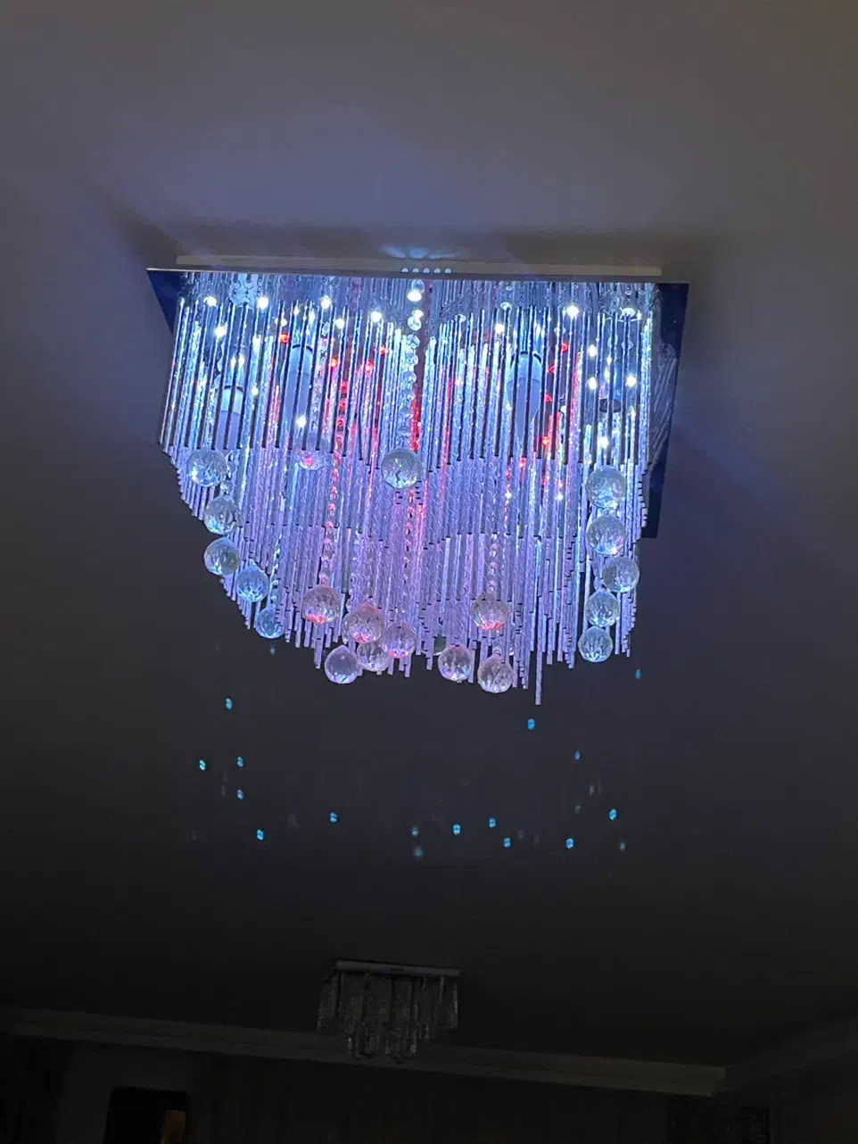 لوستر|لوستر و چراغ آویز|مشهد, شهید فرامرز عباسی|دیوار