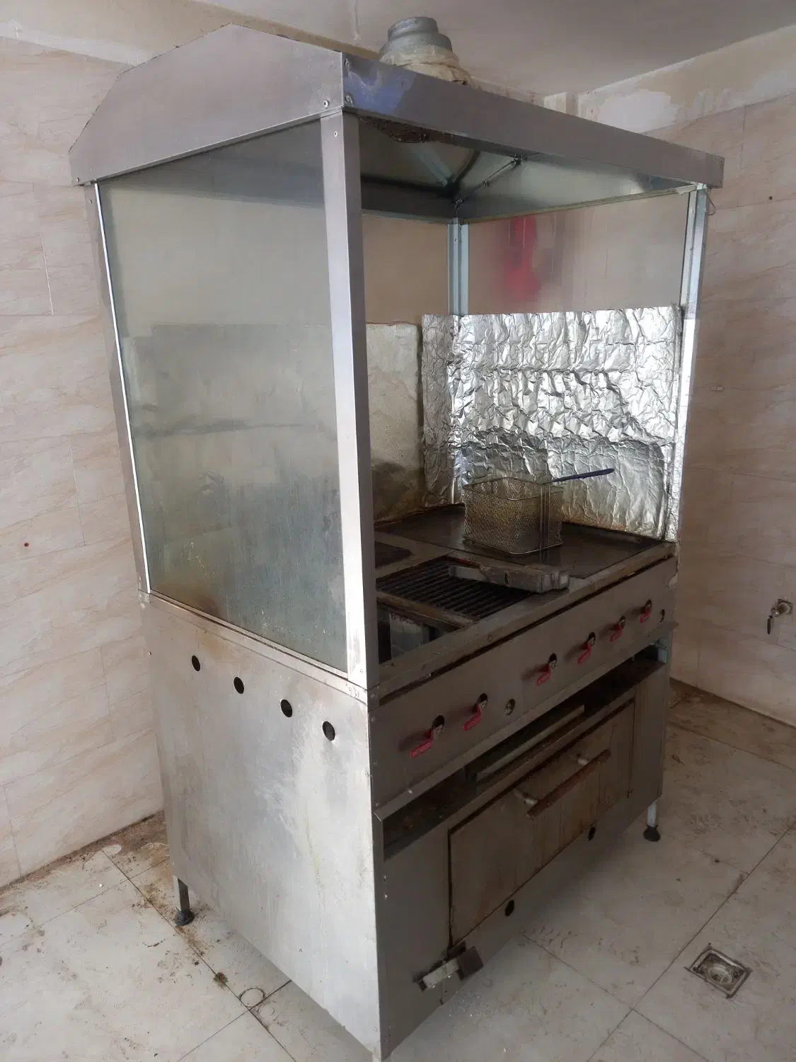 اجاق پیتزا و ساندویج|کافی‌شاپ و رستوران|رودهن, |دیوار