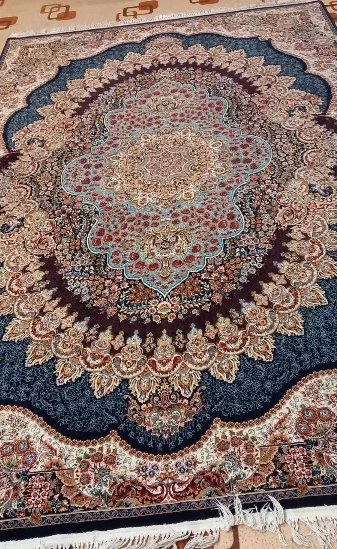 فرش فروشی|فرش|نجفآباد, حومه نجف آباد|دیوار