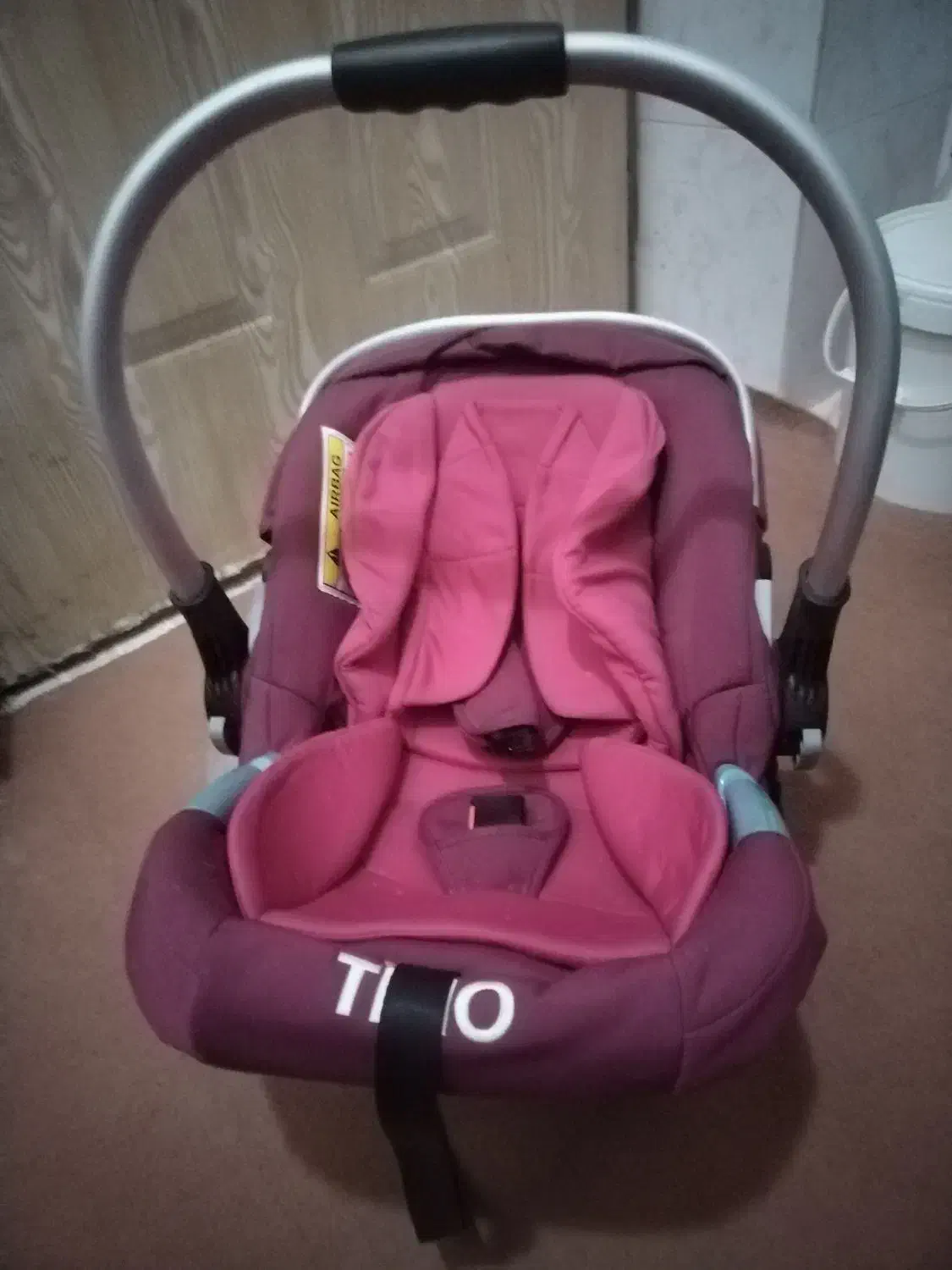 فروشی|اسباب و اثاث بچه|نجفآباد, شهید رجایی|دیوار