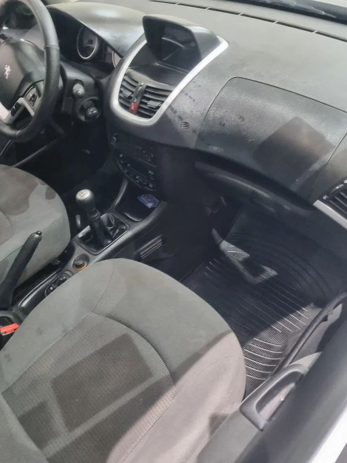 ۲۰۷ پاناروما بدون رنگ|خودرو سواری و وانت|تبریز, |دیوار