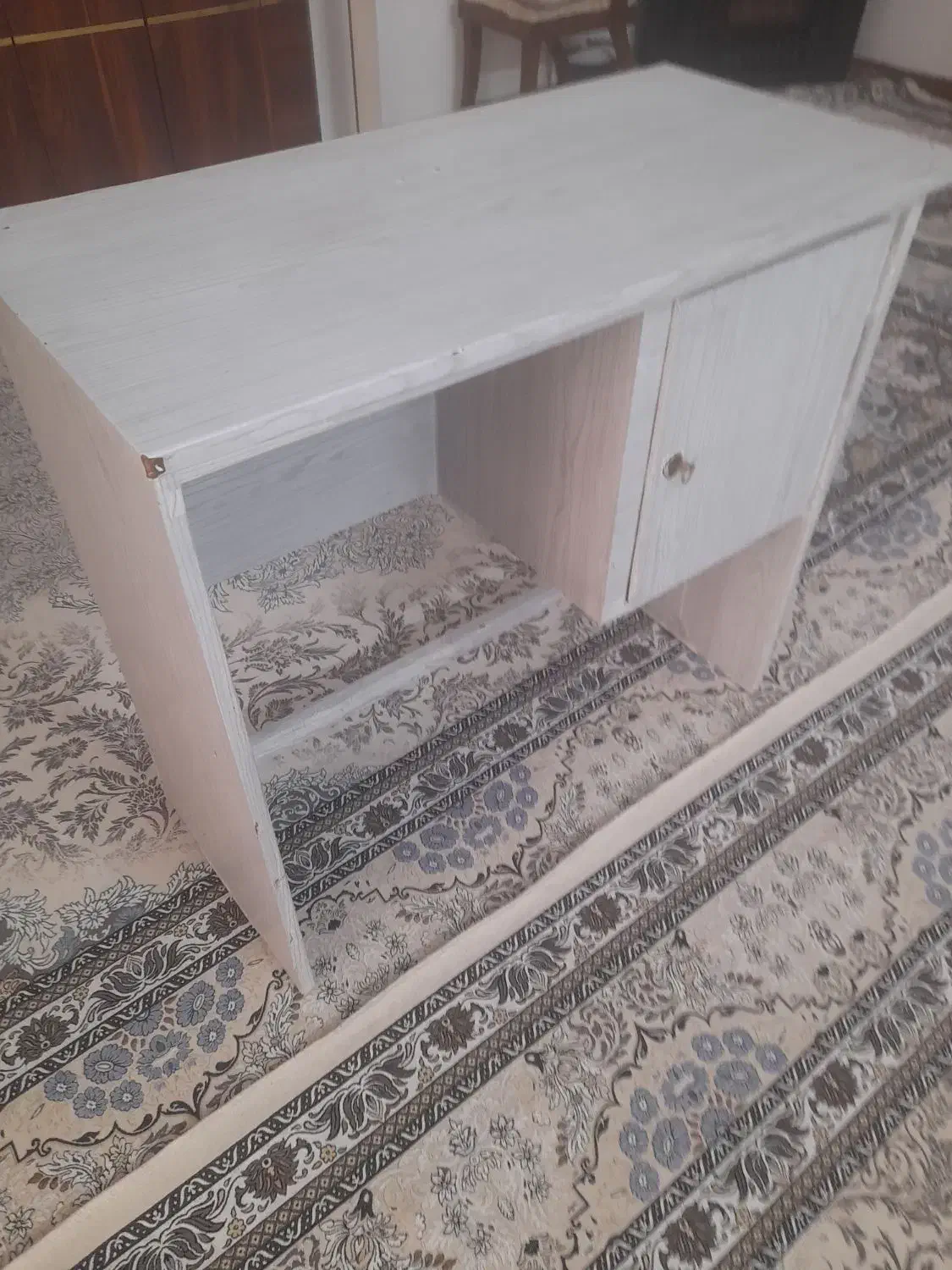 میز تحریر|میز تحریر و کامپیوتر|قم, نیروگاه|دیوار