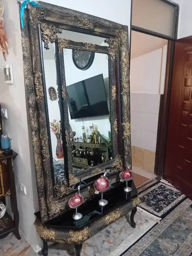 آینه و کنسول|مبلمان خانگی و میز عسلی|کرج, حصارک پایین|دیوار