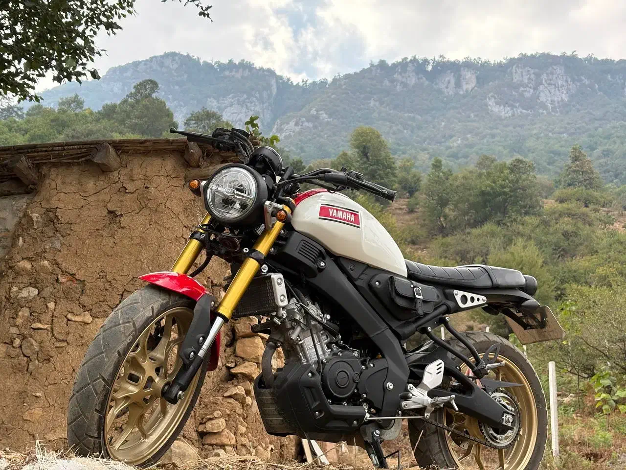 یاماها xsr155|موتورسیکلت|گنبد کاووس, |دیوار