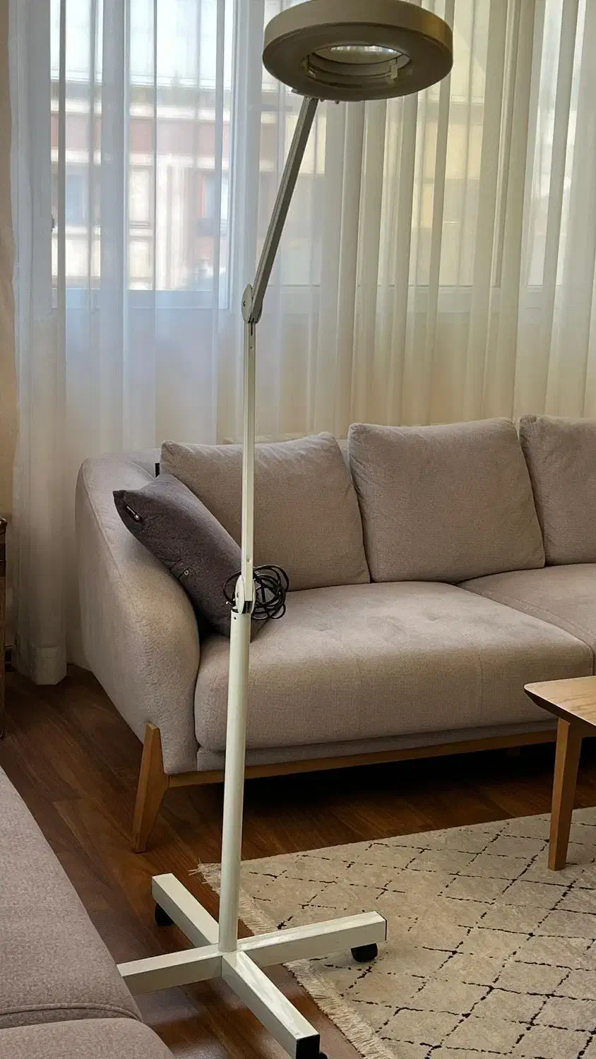 دستگاه لوپ با امکان بزرگنمایی مناسب سالن فیشیال|آرایشی، بهداشتی، درمانی|رشت, بلوار گیلان|دیوار