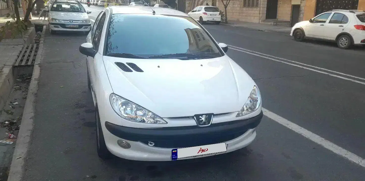 بی نظیر ترین پژو ۲۰۶ مدل ۹۷|خودرو سواری و وانت|تهران, تهرانپارس غربی|دیوار