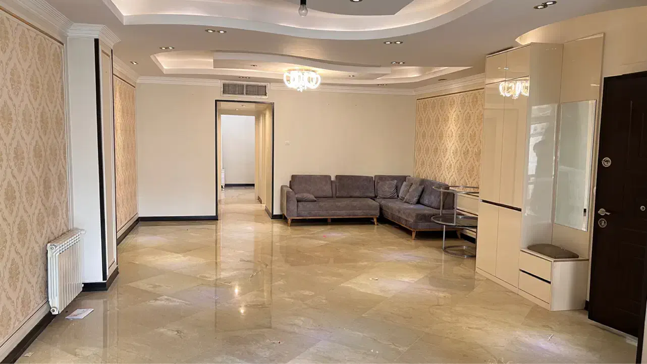 ۹۰متر چهارباغ شرقی/۲پارکینگ/کم سن/معاوضه و فروش|فروش آپارتمان|تهران, جنتآباد جنوبی|دیوار