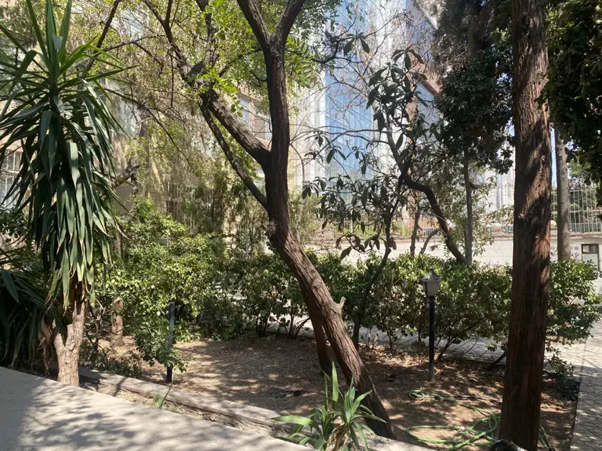 ۱۴۰ متر مسکونی زعفرانیه رهن کامل