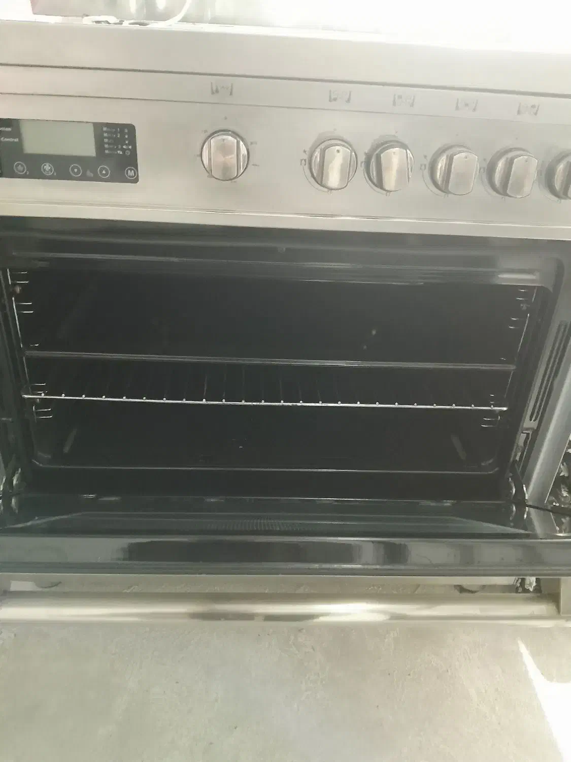 گاز فر دار در حد نو|اجاق گاز و لوازم برقی پخت‌وپز|گرگان, |دیوار