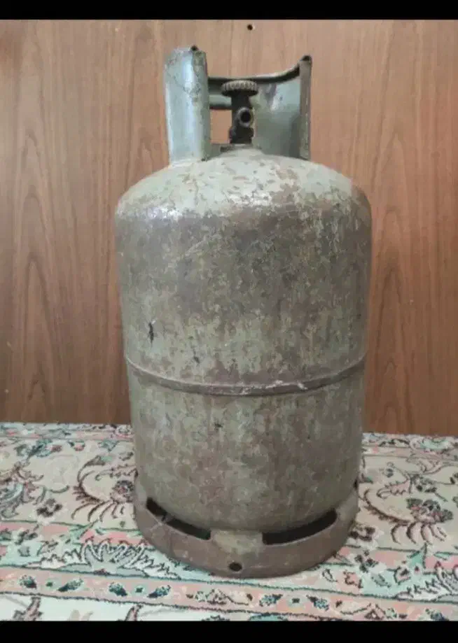 کپسول گاز پرسی ۱۱ کیلویی در حد نو|اجاق گاز و لوازم برقی پختوپز|شاهین دژ, |دیوار