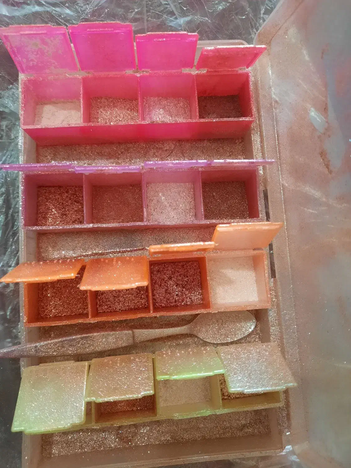 فروش سایه شاین عروس|آرایشی، بهداشتی، درمانی|کازرون, |دیوار