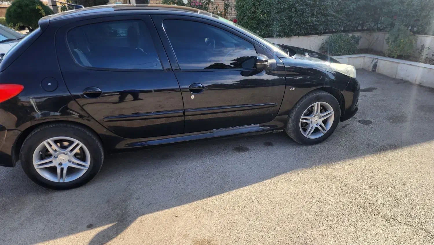 خودرو ۲۰۷ مدل ۴۰۱ مشکی پانوراما رینگ استرامبولی|خودرو سواری و وانت|مشهد, الهیه|دیوار