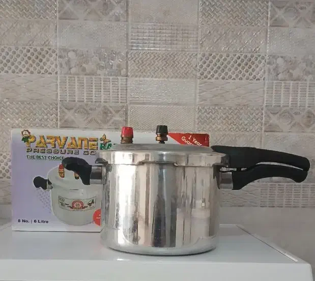 قفسه کتابخانه صندلی|کتابخانه، شلف، قفسه‌های دیواری|زنجان, |دیوار