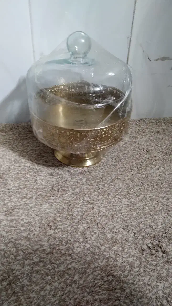 کاپ کیک|ظروف سرو و پذیرایی|قم, قلعه کامکار|دیوار