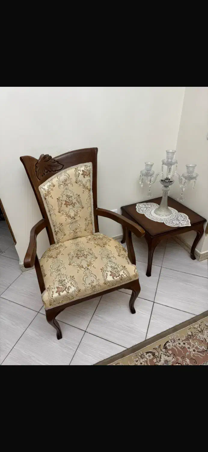 مبل سلطنتی|مبلمان خانگی و میز عسلی|تهران, نیروی هوایی (پیروزی)|دیوار